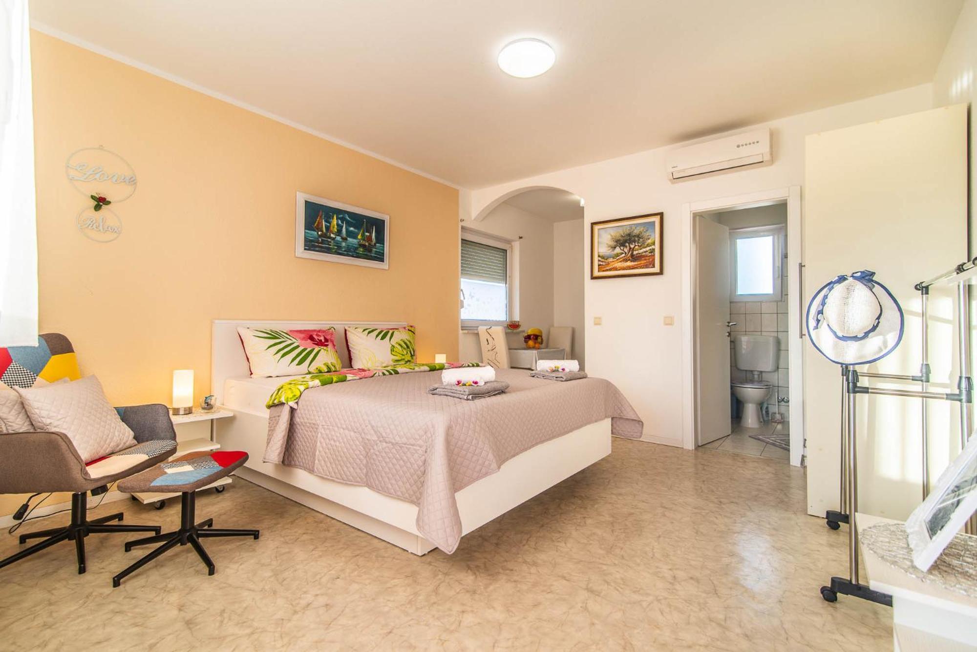 Haus Delphin Apartment Porec Exterior photo